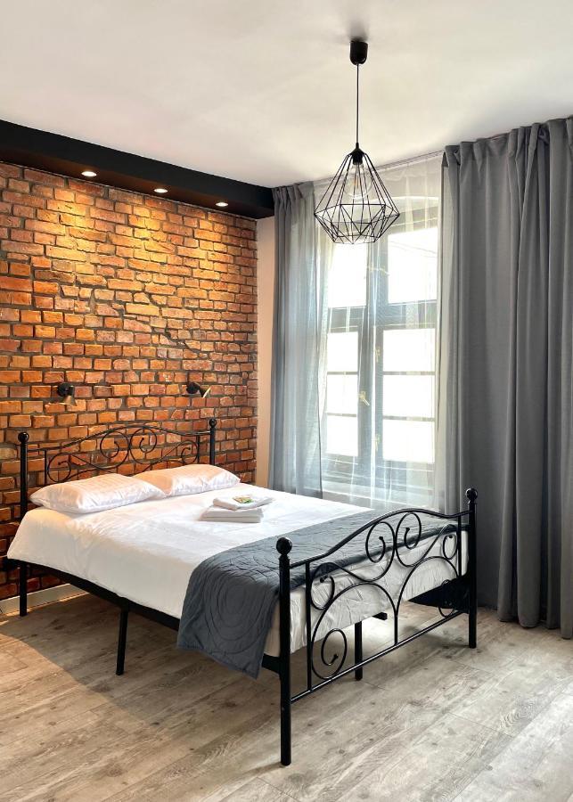 Copernicus Street Apartment - Broken Flowers And Twin Peaks Stary Toruń المظهر الخارجي الصورة