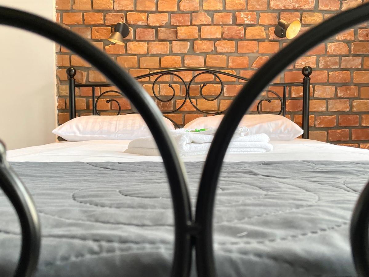 Copernicus Street Apartment - Broken Flowers And Twin Peaks Stary Toruń المظهر الخارجي الصورة