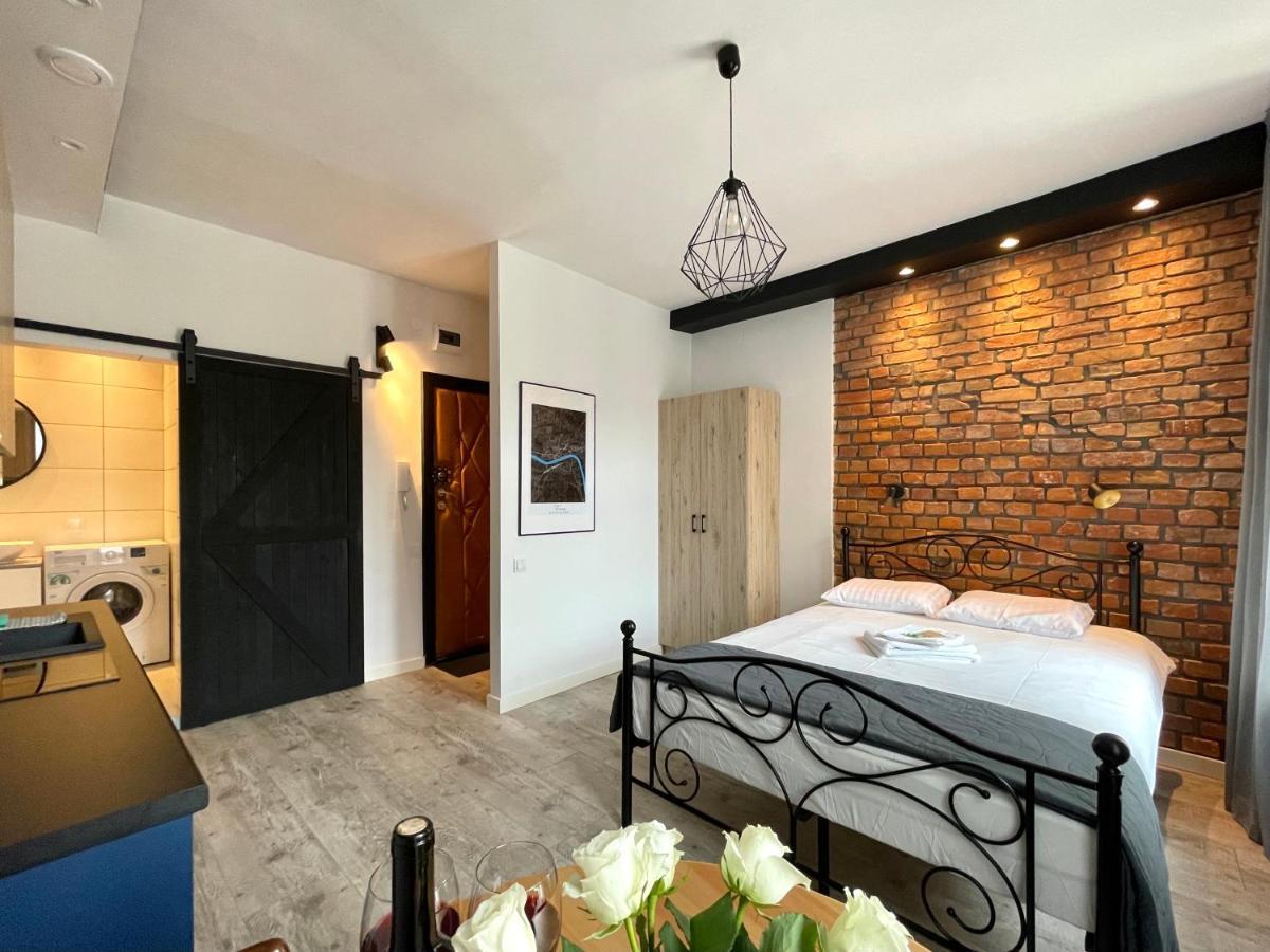 Copernicus Street Apartment - Broken Flowers And Twin Peaks Stary Toruń المظهر الخارجي الصورة