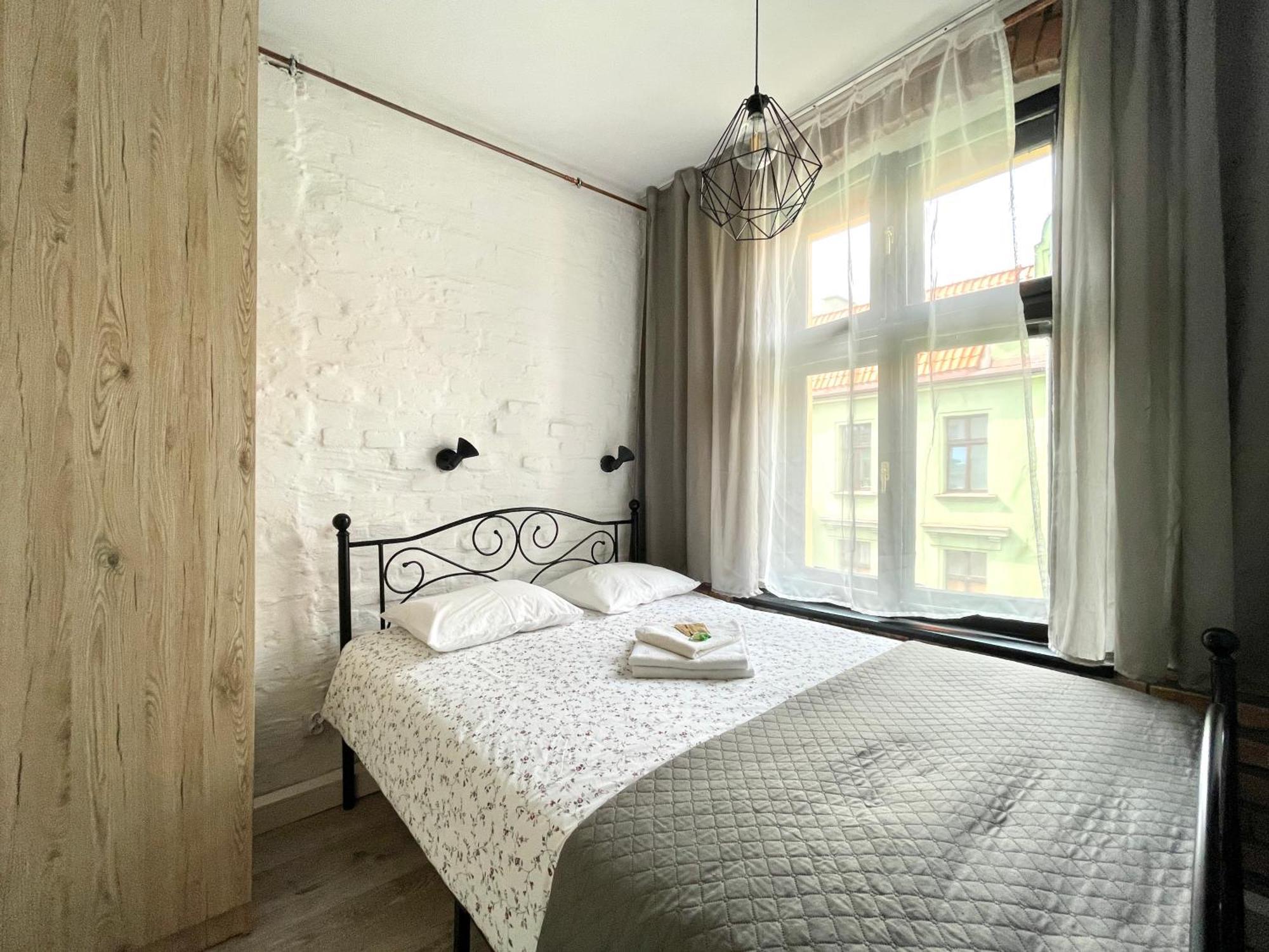 Copernicus Street Apartment - Broken Flowers And Twin Peaks Stary Toruń المظهر الخارجي الصورة